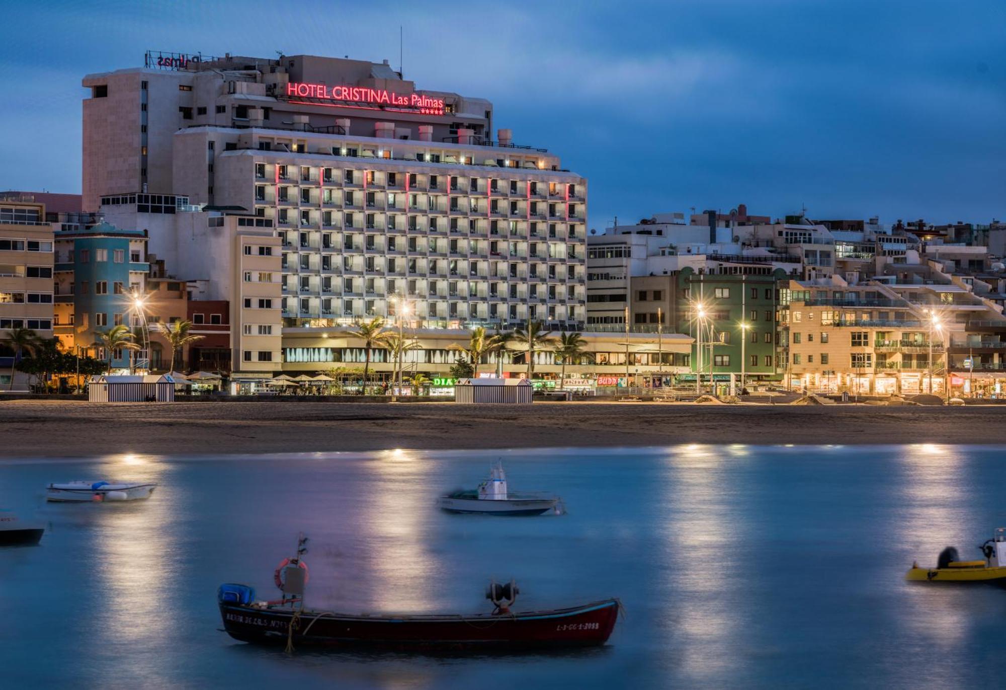 Hotel Cristina By Tigotan Las Palmas - Adults Only Exterior foto The hotel at night